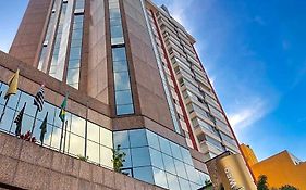 Golden Tower Pinheiros by Fênix Hotéis